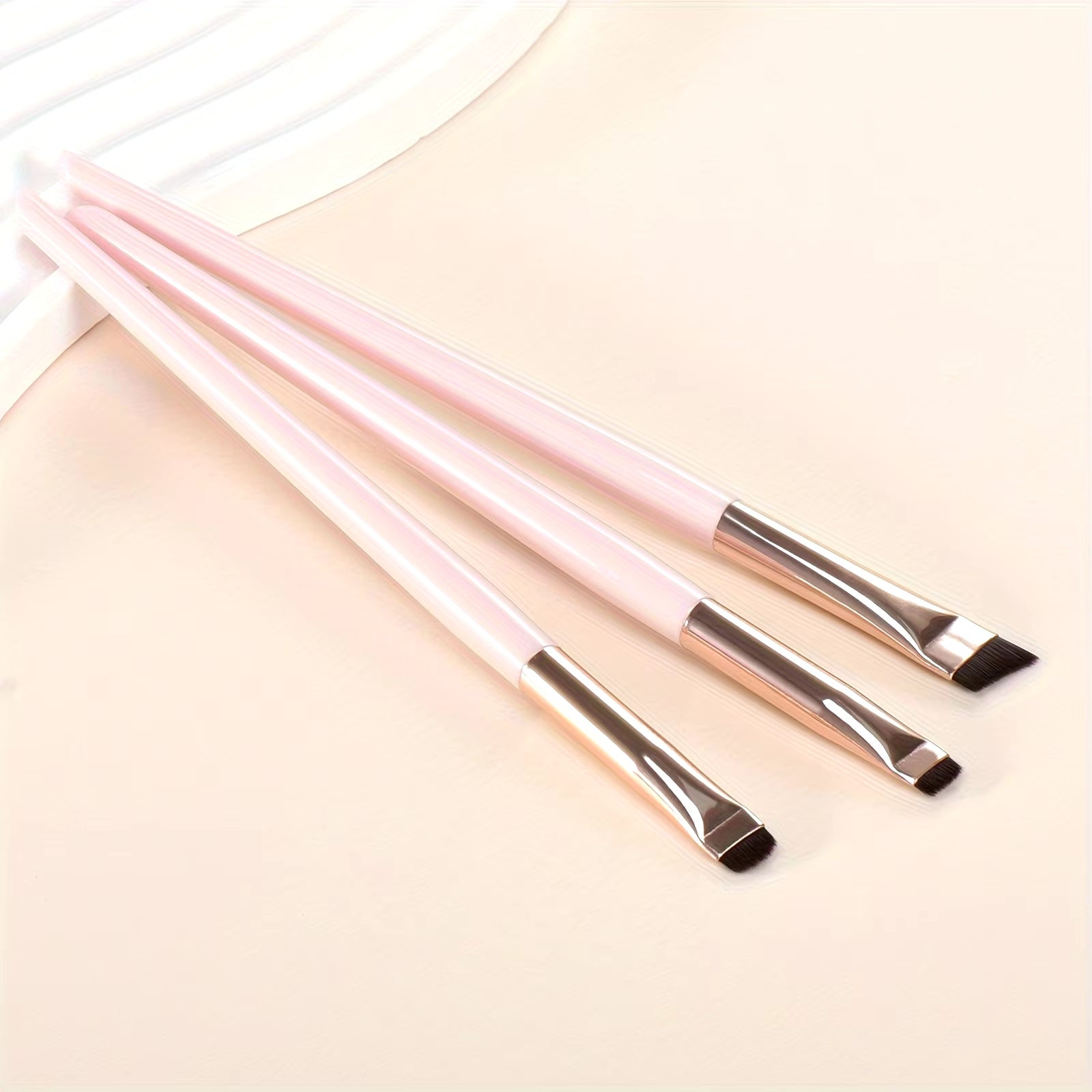 3 Pcs Edge Eyeliner Brush Oblique Head Eyebrow Brush Outline Eyeliner Brush Ultra-Thin Eyeshadow Brush Makeup Tools